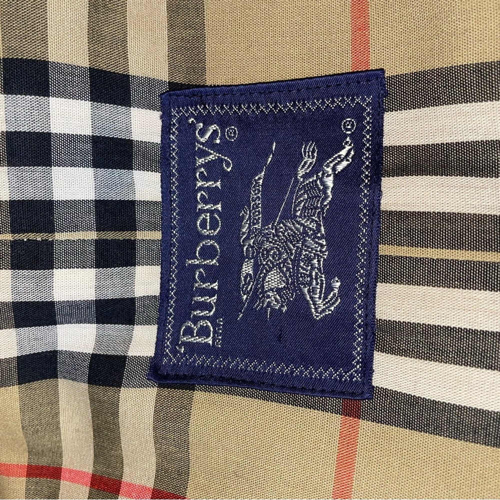 Vintage Burberry Trench Coat - Small - Picture 10 of 13
